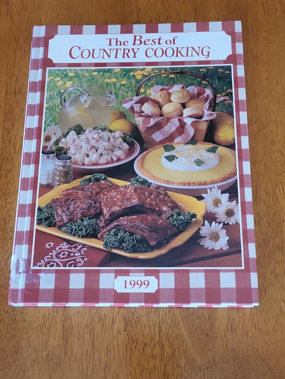 The Best of Country Cooking 1999 Cookbook - Red Plaid Cover